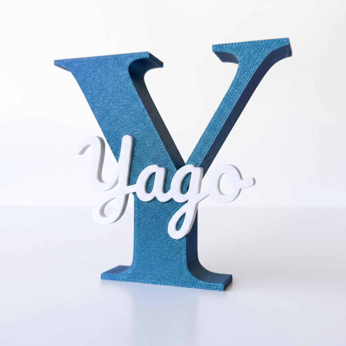 Inicial Y con nombre Yago en color 210 - Turquesa Silk